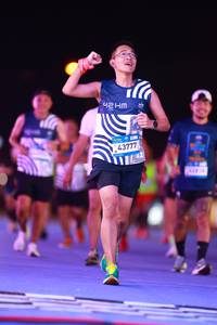 BIB: 
                            <button type="button" onclick="openModal(23659221)" class="btn btn-primary btn-sm float-right btn-popup" data-toggle="modal" data-target=".modal-high-quality">
                        <i class="fas fa-shopping-cart"></i> Add to Cart
                    </button>
                                            <button type="button" onclick="isThisMe(23659221, true)" class="btn btn-success btn-sm float-right btn-popup btn-isme hidden" data-toggle="tooltip" data-placement="bottom" title="นี่คือรูปของคุณใช่ไหม คลิกที่นี่เพื่อเอาเข้าอัลบั้ม">
                        <i class="fas fa-plus"></i> Add to album
                    </button>
                    <button type="button" onclick="isThisMe(23659221, false)" class="btn btn-warning btn-sm float-right btn-popup btn-isnotme hidden">
                        <i class="fas fa-ban"></i> Remove from album
                    </button>